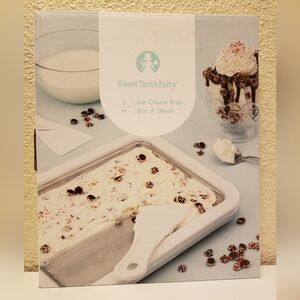 NIB Sweet Tooth Fairy Ice Cream Tray